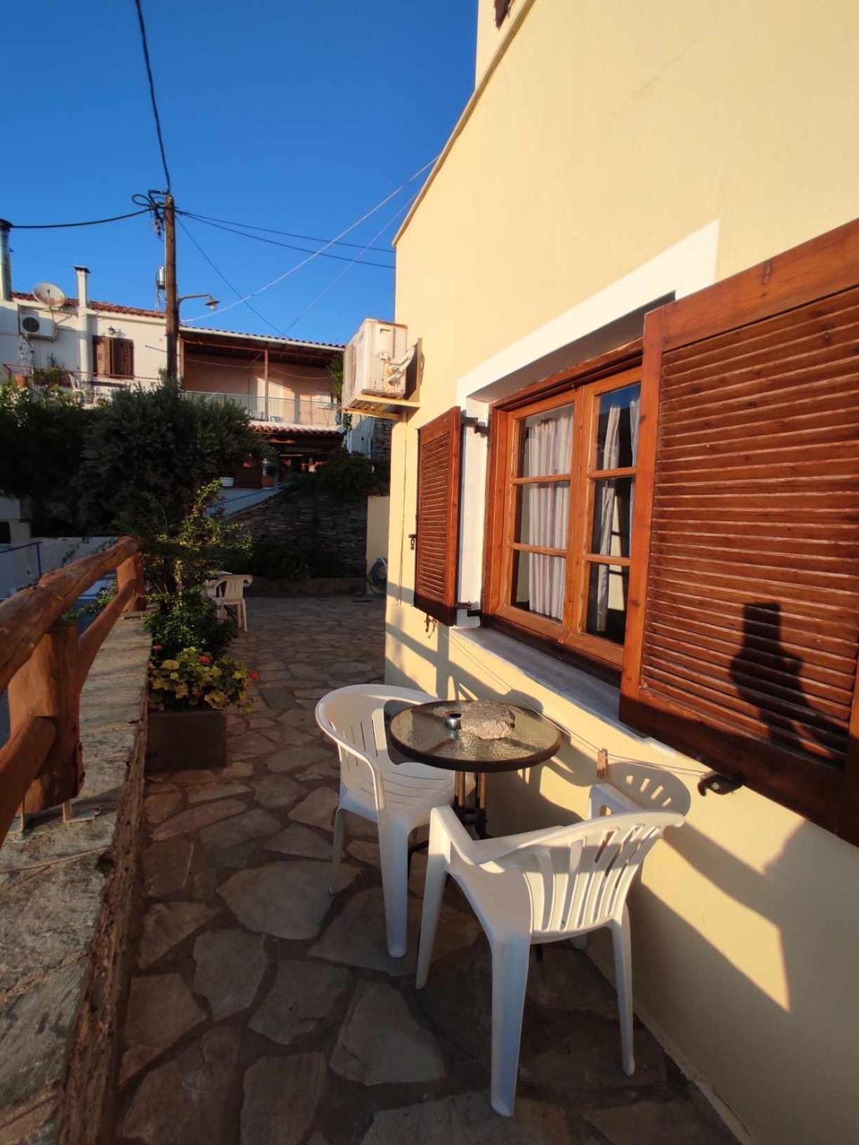 Politis Sudios Apartment Batsíon Exterior foto