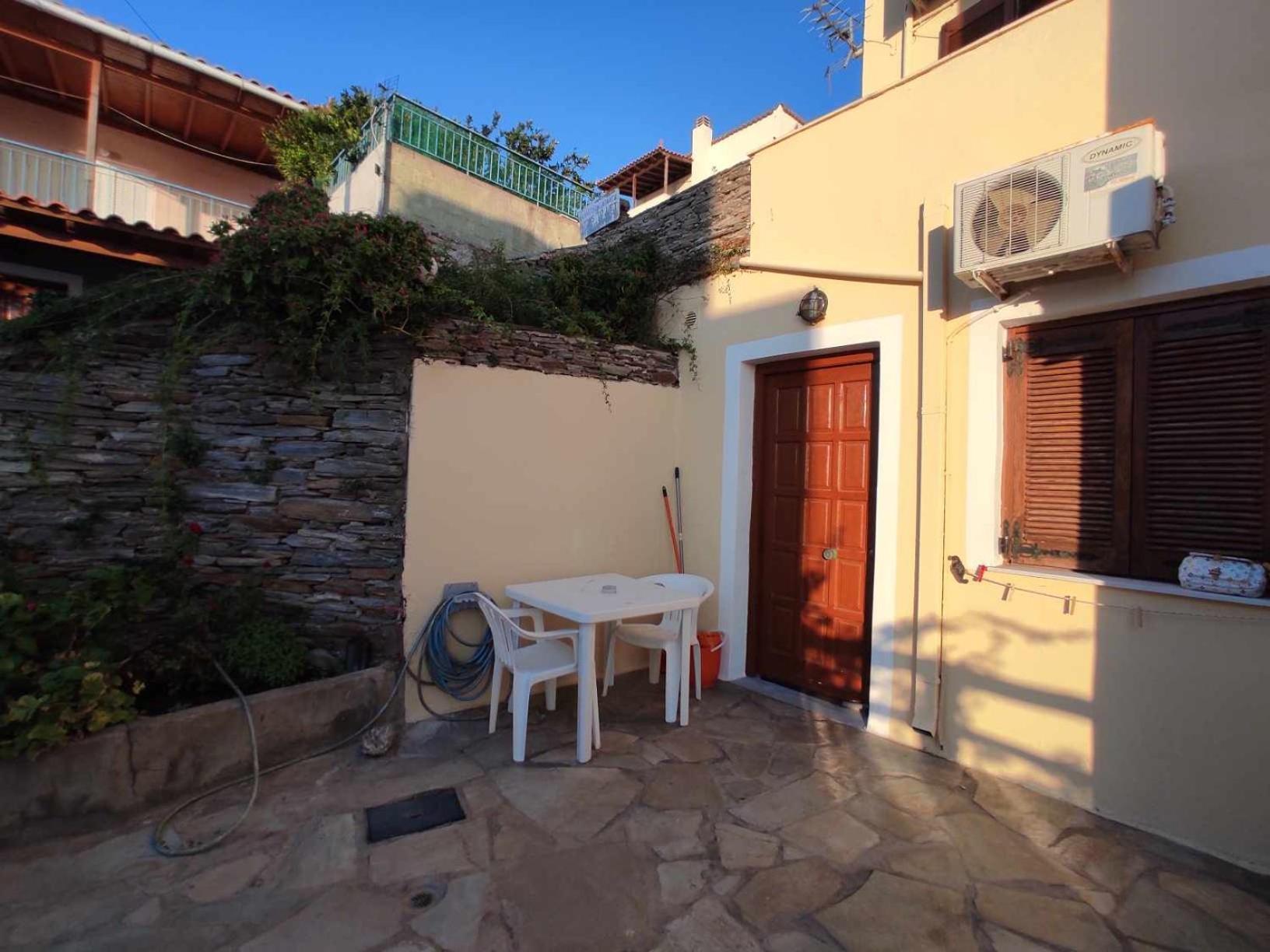 Politis Sudios Apartment Batsíon Exterior foto