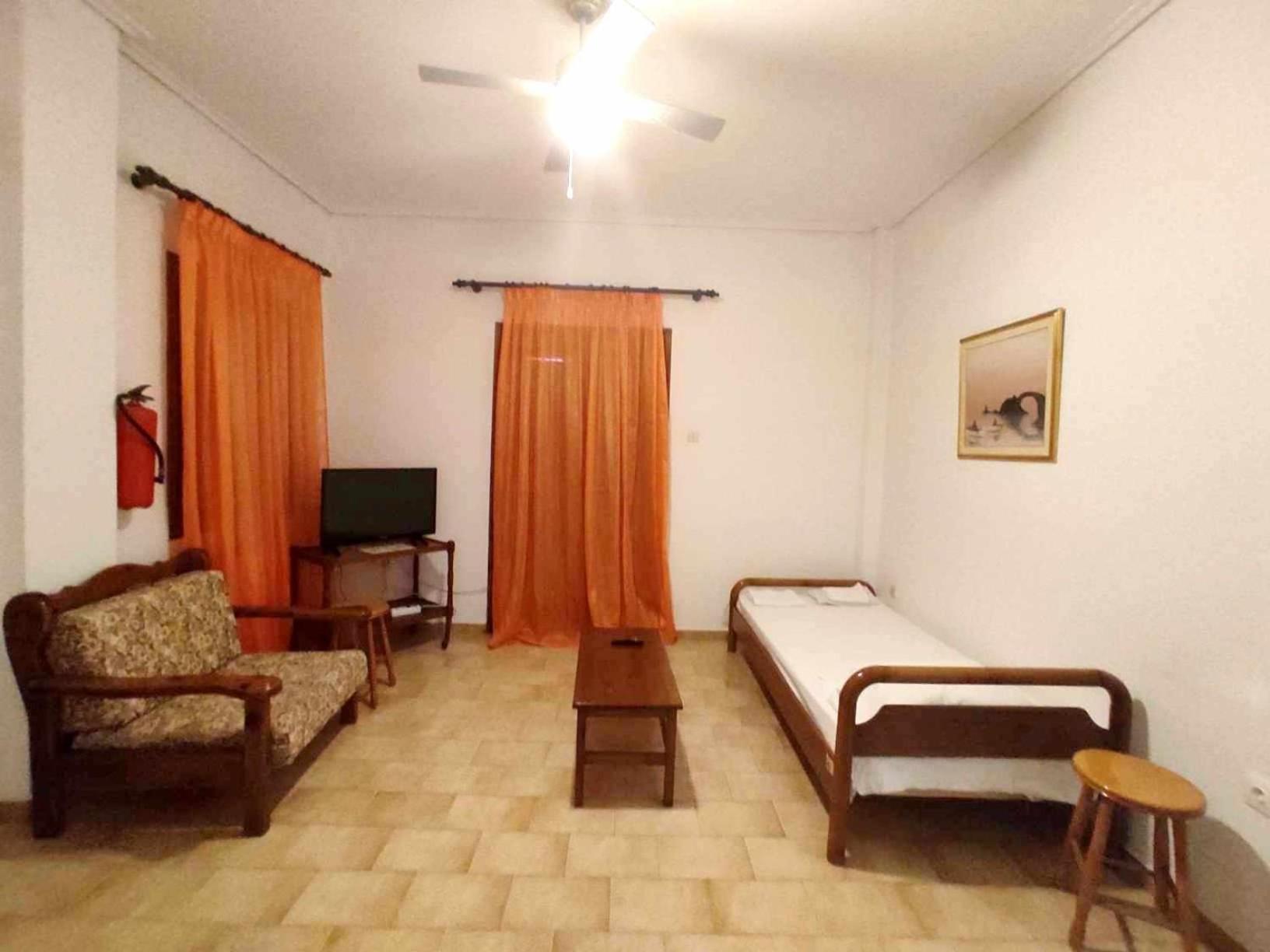 Politis Sudios Apartment Batsíon Exterior foto